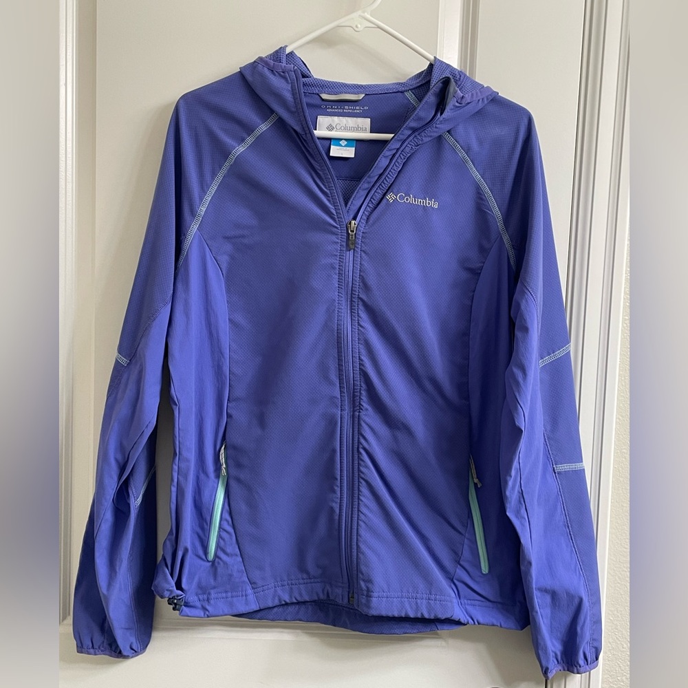 Columbia Sportswear Women's Water Repellent Jacket